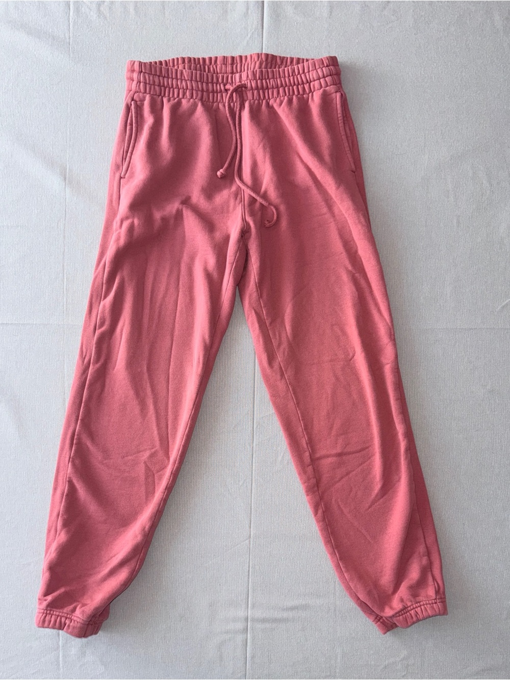 TNA / Aritzia Cherry Pink - Boyfriend Cozy Sweatpant Jogger - Small
